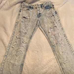 I am selling a brand new pair of ripped jeans from blue Notes.